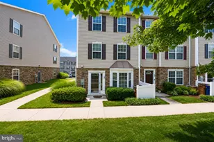 6488 Cornwall Dr, Eldersburg, MD 21784 - Photo 3