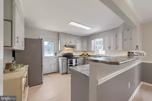2216 Ridgemont Dr, Finksburg, MD 21048 - Photo 7