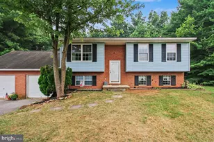 2564 Mindi Dr, Manchester, MD 21102 - Photo 1