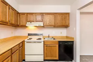 4240 Crystal Ct, Hampstead, MD 21074 - Photo 3