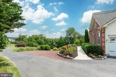 659 Downhill Drive, Westminster, MD 21157 - Photo 5