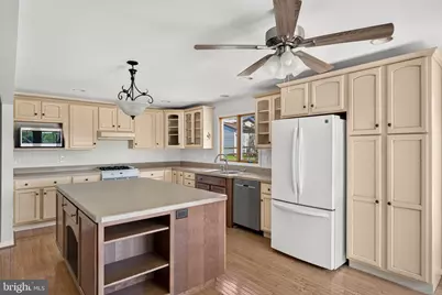 776 Iron Gate Circle, Sykesville, MD 21784 - Photo 13