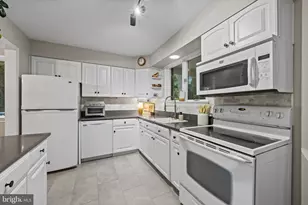 1508 Springlake Way S, Sykesville, MD 21784 - Photo 13