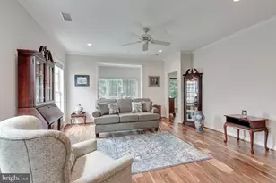 323 Butterfly Dr, Taneytown, MD 21787 - Photo 19