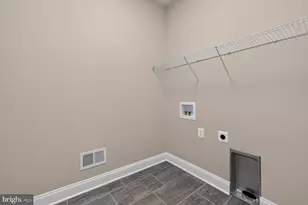 1715 Botanical Ct, Sykesville, MD 21784 - Photo 17
