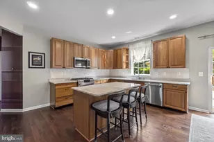 755 Rustling Leaf Ct, Eldersburg, MD 21784 - Photo 7