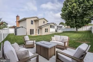 55 Bonfire Ct, Westminster, MD 21157 - Photo 5