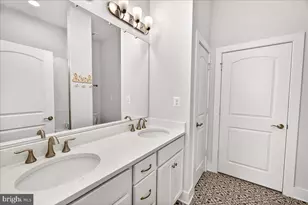 2896 Town View Cir, New Windsor, MD 21776 - Photo 31