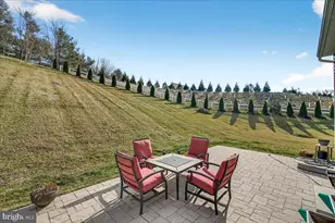 2896 Town View Cir, New Windsor, MD 21776 - Photo 13