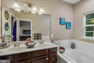 1009 Cypress Forest Dr, Sykesville, MD 21784 - Photo 21