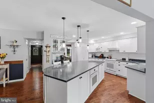 7050 Shadyside Dr, Mount Airy, MD 21771 - Photo 13