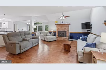 7050 Shadyside Drive, Mount Airy, MD 21771 - Photo 9