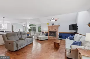 7050 Shadyside Dr, Mount Airy, MD 21771 - Photo 9