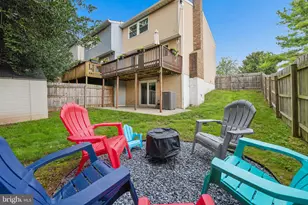 328 Violet Ct, Mount Airy, MD 21771 - Photo 3