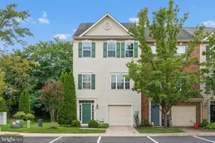 1722 Trestle St, Mount Airy, MD 21771 - Photo 1