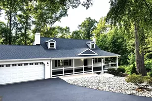 201 Singletree Ct, Westminster, MD 21157 - Photo 1