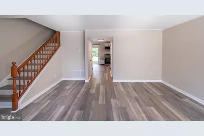 4301 White Oak Court #4301, Hampstead, MD 21074 - Photo 5