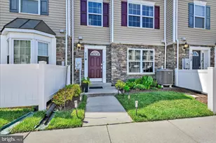 1820 Cassandra Dr, Eldersburg, MD 21784 - Photo 3
