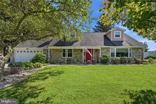 1717 Marsue Dr, Hampstead, MD 21074 - Photo 1
