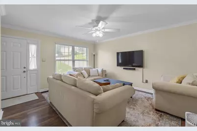 7065 Melstone Valley Way, Marriottsville, MD 21104 - Photo 5