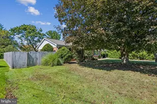 1042 S Carroll St, Hampstead, MD 21074 - Photo 31
