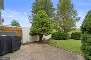 404 Hobbitts Ln, Westminster, MD 21158 - Photo 17