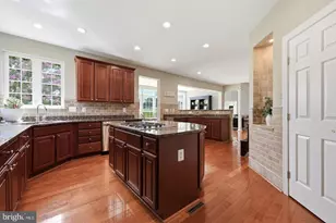 3082 Ballesteras Ct, Mount Airy, MD 21771 - Photo 21