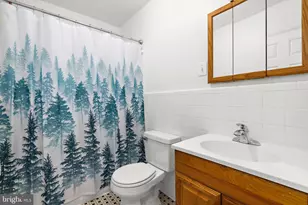 6521 Marvin Ave, Sykesville, MD 21784 - Photo 9