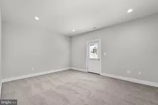 2753 Town View Cir, New Windsor, MD 21776 - Photo 25