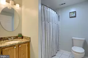 3815 Sunnyfield Ct, Hampstead, MD 21074 - Photo 19
