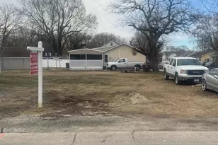 832 Park Ln, Cambridge, MD 21613 - Photo 1