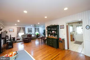 5751 Thompsontown, East New Market, MD 21631 - Photo 7