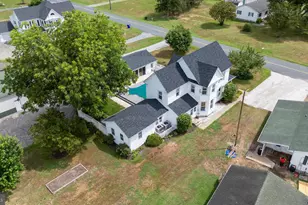 4904 Ravenwood Rd, Vienna, MD 21869 - Photo 3