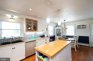 4909 Ravenwood Rd, Vienna, MD 21869 - Photo 7