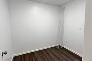 300 Collins Ave, Hurlock, MD 21643 - Photo 13