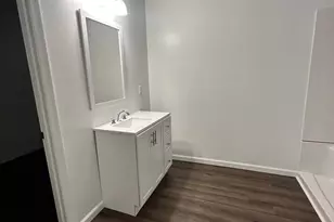 300 Collins Ave, Hurlock, MD 21643 - Photo 11