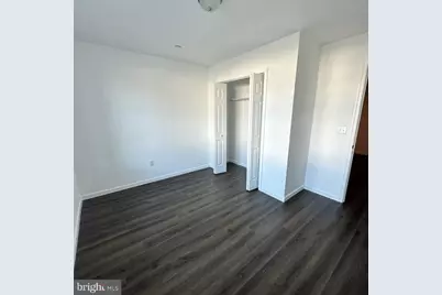 300 Collins Avenue #4, Hurlock, MD 21643 - Photo 5