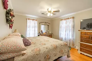 9 Oak St, Cambridge, MD 21613 - Photo 15