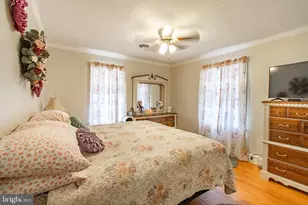 9 Oak St, Cambridge, MD 21613 - Photo 15