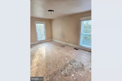 212 Main Street S, Hurlock, MD 21643 - Photo 17
