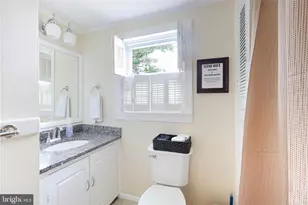 4004 Robinson Neck Rd, Taylors Island, MD 21669 - Photo 17