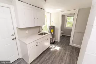 824 Park Ln, Cambridge, MD 21613 - Photo 11