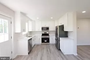 109 Railroad Ave, East New Market, MD 21631 - Photo 3