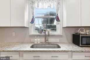 307 S Main St, Hurlock, MD 21643 - Photo 13