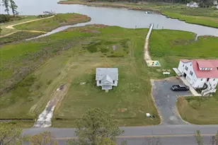 636 Hills Point Rd, Cambridge, MD 21613 - Photo 1