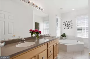 1007 Hambrooks Ave, Cambridge, MD 21613 - Photo 11