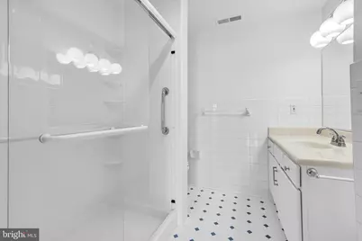 304 Academy Street #202, Cambridge, MD 21613 - Photo 13