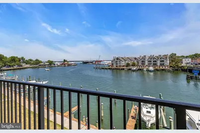 304 Academy Street #202, Cambridge, MD 21613 - Photo 1