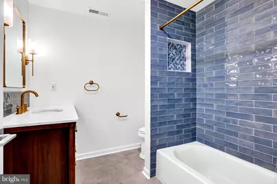 304 Academy Street #202, Cambridge, MD 21613 - Photo 17