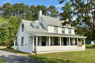 720 Hills Point Rd, Cambridge, MD 21613 - Photo 1